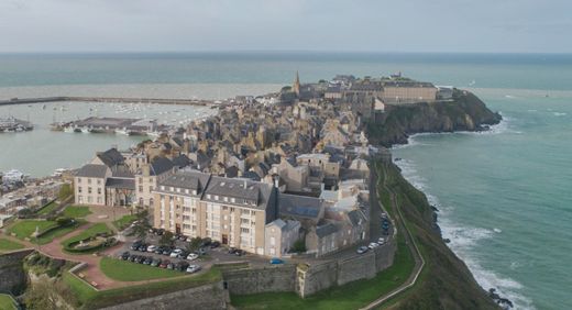 Luxury home in Granville, Manche