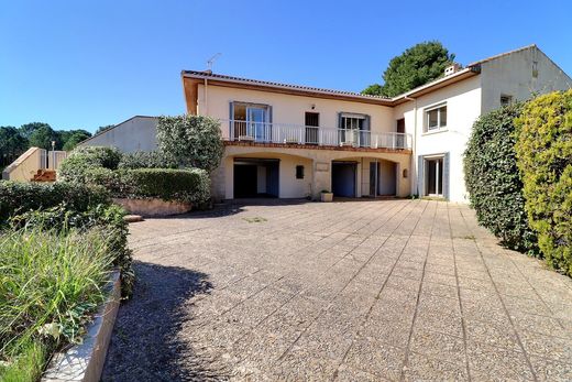 Villa in Clermont-l'Hérault, Hérault