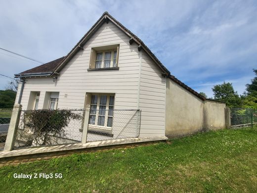 Casa de lujo en Mamers, Sarthe