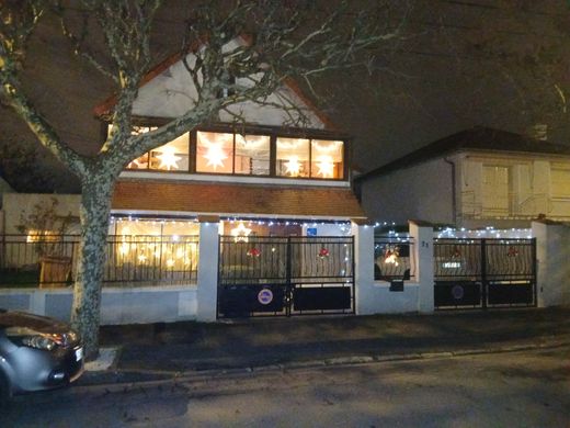 Casa di lusso a Gagny, Seine-Saint-Denis