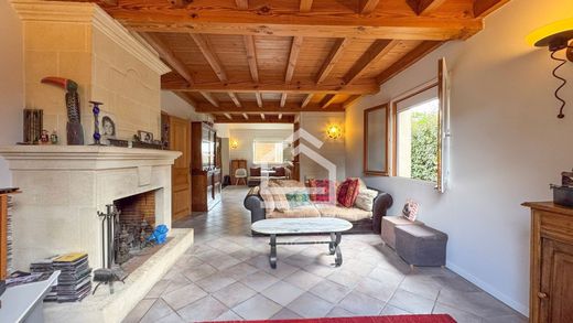 Casa de lujo en Cestas, Gironda