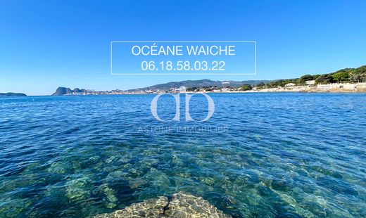 ‏קרקע ב  La Ciotat, Bouches-du-Rhône