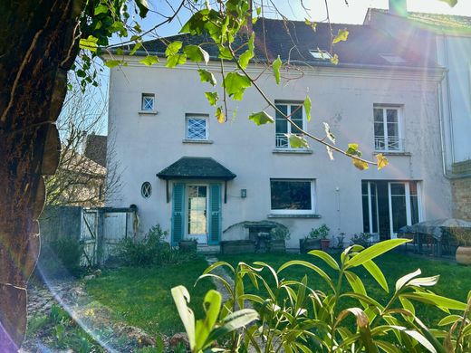 Luksusowy dom w Thoiry, Yvelines