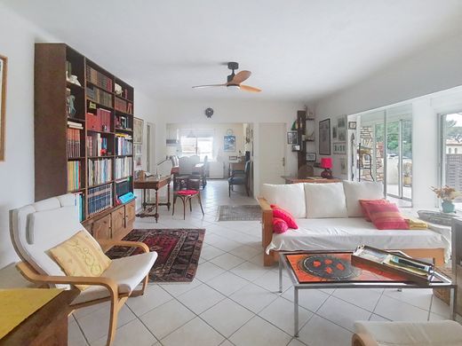 Piso / Apartamento en Saint-Raphaël, Var