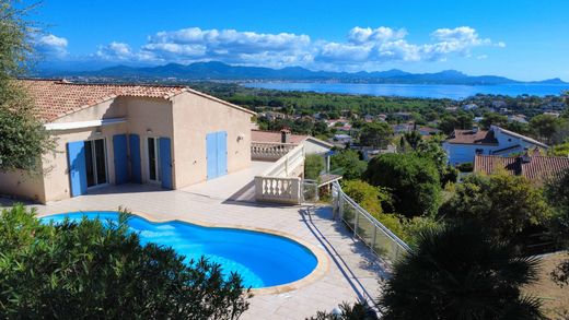 Villa in Saint-Aygulf, Var