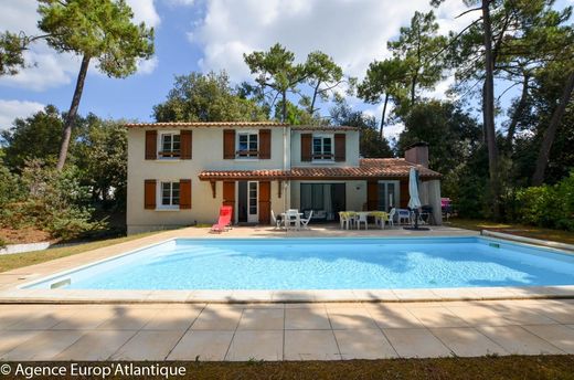 Villa in La Palmyre, Charente-Maritime