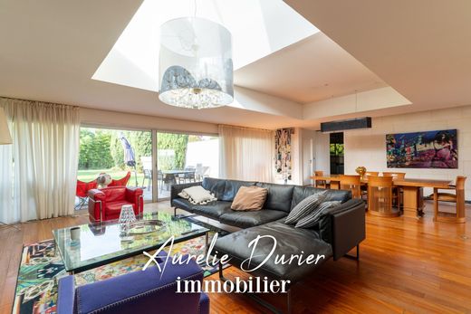 Luxus-Haus in Fondettes, Indre-et-Loire