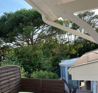 Luxus-Haus in Lège-Cap-Ferret, Gironde