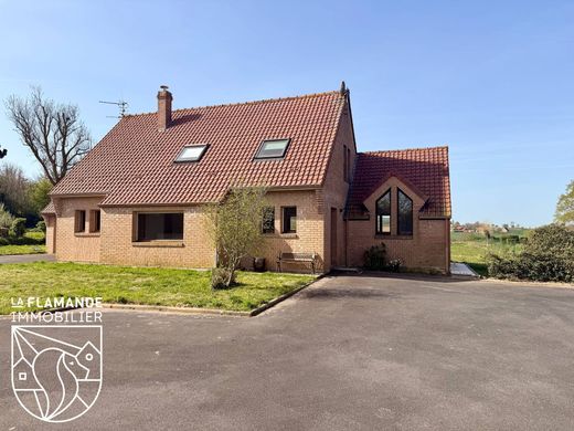 Luxury home in Cassel, North