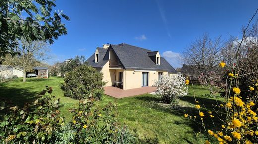 Casa di lusso a Clohars-Carnoët, Finistère