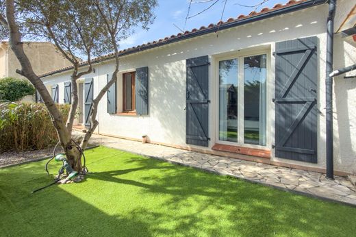 Luxus-Haus in La Londe-les-Maures, Var