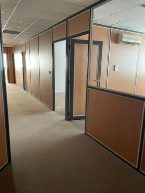 Biuro w Valence, Drôme