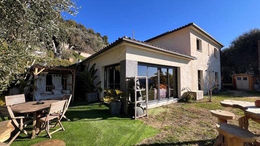 Villa in Carros, Alpes-Maritimes