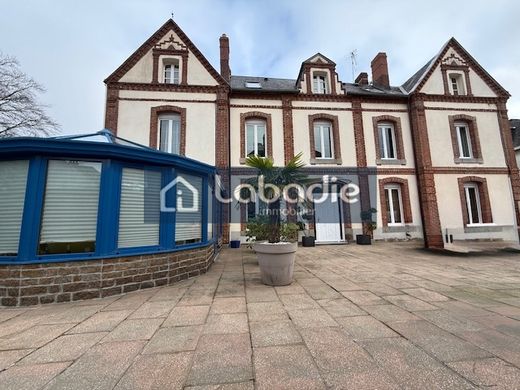 Luksusowy dom w Vire, Calvados
