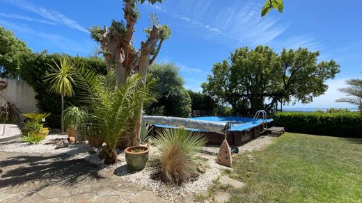 Villa a La Londe-les-Maures, Var
