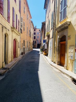 Luxury home in Cotignac, Var