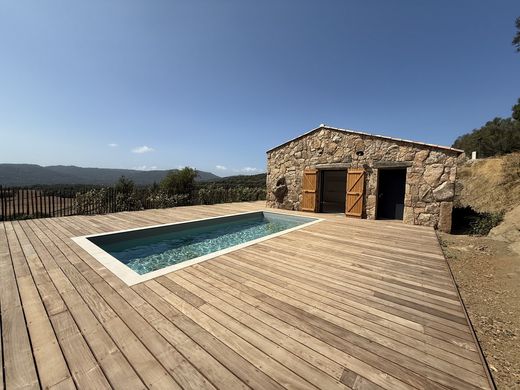 Luxe woning in Sotta, South Corsica