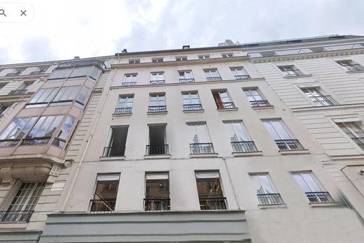 Apartment / Etagenwohnung in Chatelet les Halles, Louvre-Tuileries, Palais Royal, Paris