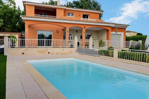 Villa Ceyras, Hérault