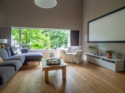 Casa de lujo en Villeneuve-d'Ascq, Norte