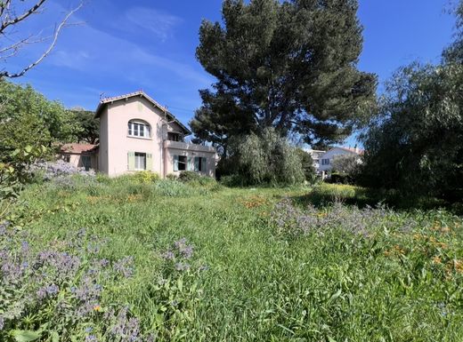 Casa di lusso a Tolone, Var
