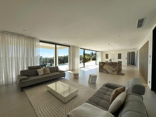 Luxury home in Nîmes, Gard