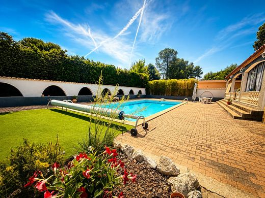 Luxury home in Juvignac, Hérault