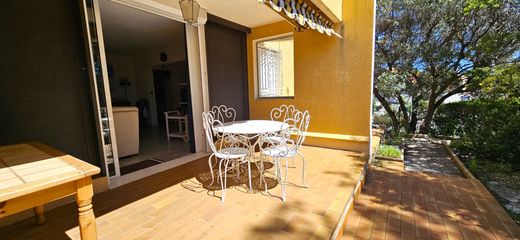 Apartment in Bandol AOC, Var