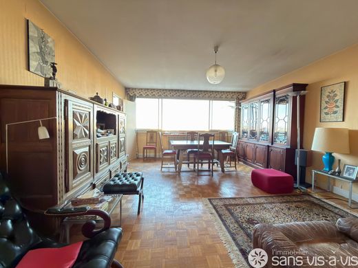 Charenton-le-Pont, Val-de-Marneのアパートメント