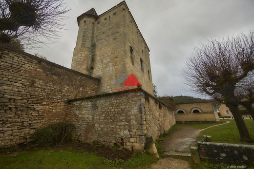 Castelo - Auxerre, Yonne