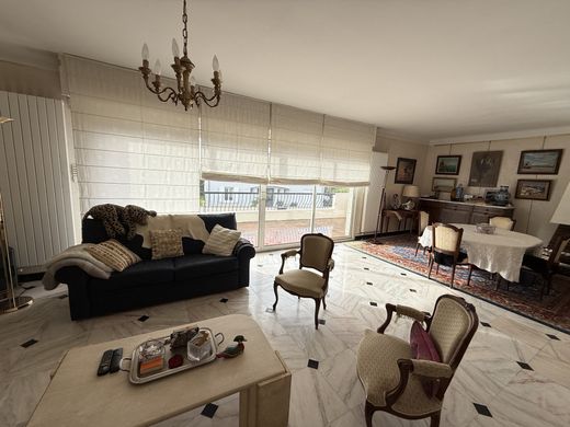 Luksusowy dom w Eysines, Gironde