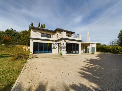 Casa di lusso a Montélimar, Drôme