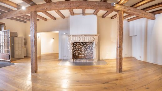 Apartment in Annecy, Haute-Savoie