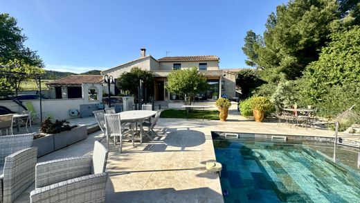 Villa à Tavel, Gard