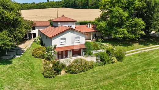 Luksusowy dom w Estrablin, Isère