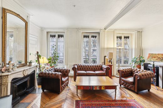 دوبلكس ﻓﻲ ليون, Rhône