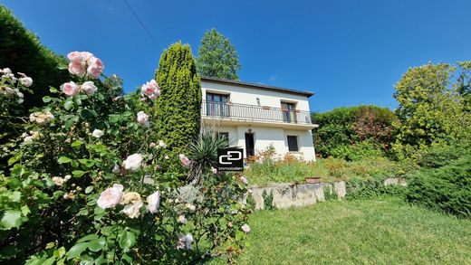 Casa di lusso a Couzon-au-Mont-d'Or, Rhône