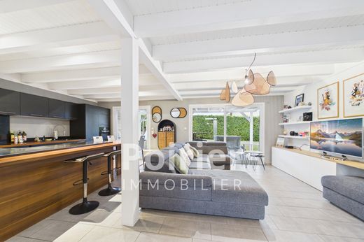 Luxury home in Yvoire, Haute-Savoie