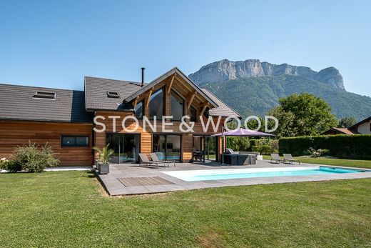 Luxury home in Alex, Haute-Savoie