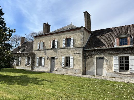 Luxury home in Vieilles-Maisons-sur-Joudry, Loiret