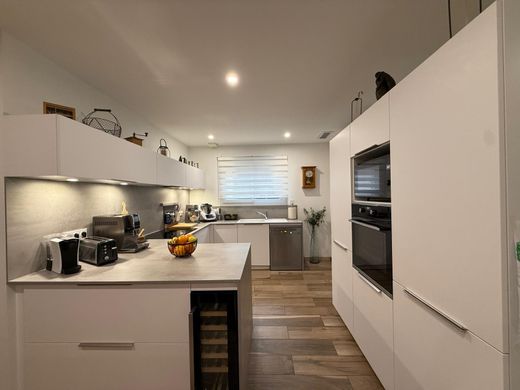 Casa de luxo - Belin-Béliet, Gironda