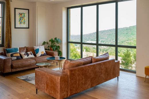 Luxury home in Poleymieux-au-Mont-d'Or, Rhône