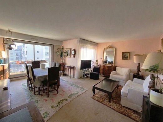 Apartment in Nogent-sur-Marne, Val-de-Marne