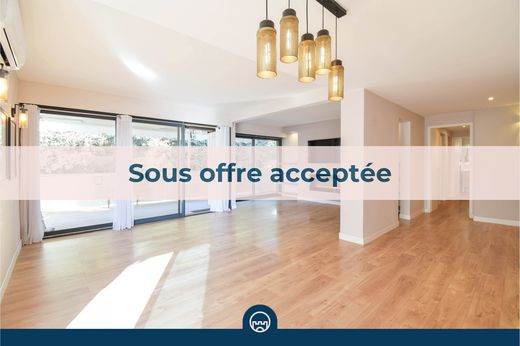 Apartment in Le Cannet, Alpes-Maritimes