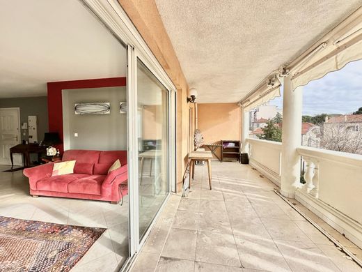 Appartement à Toulon, Var