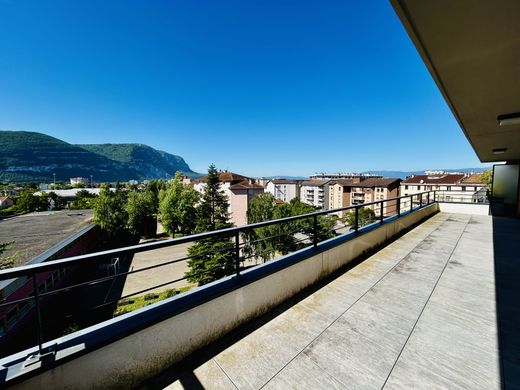 ﺷﻘﺔ ﻓﻲ Gaillard, Haute-Savoie