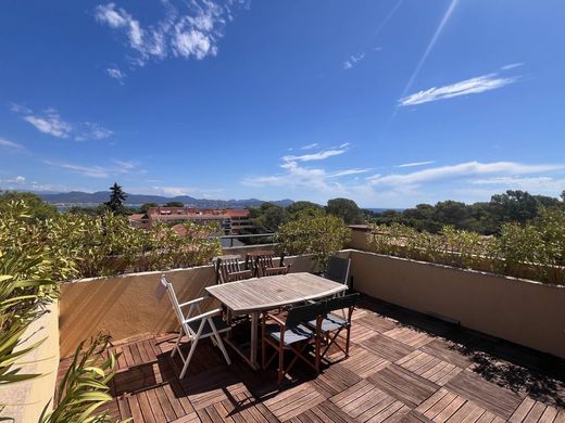 Appartamento a Saint-Aygulf, Var