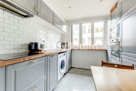 Arcueil, Val-de-Marneのアパートメント