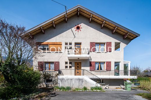 豪宅  Saint-Jorioz, Haute-Savoie