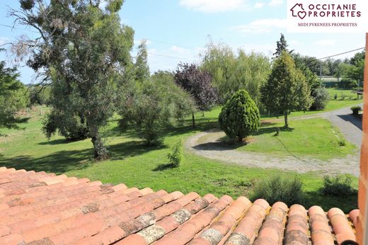 Villa in Lacaugne, Haute-Garonne